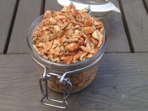 Müsli med mandlar och ingefära